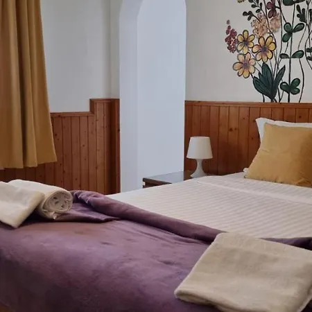 Surf House Helena Baleal