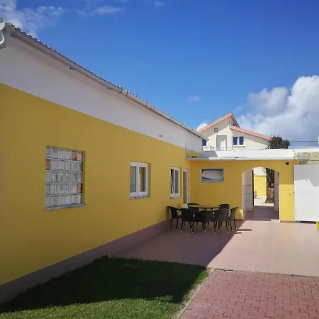 Surf House Helena Maison d'hôtes 4*