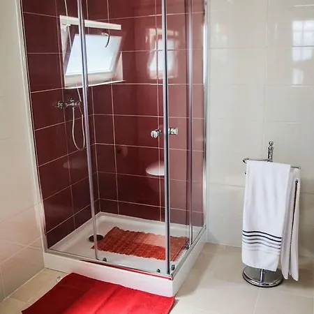 Surf House Helena 4* Baleal